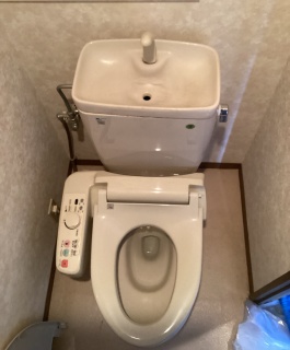 ＬＩＸＩＬ　トイレ　TSET-AZ4-WHI-1 施工前
