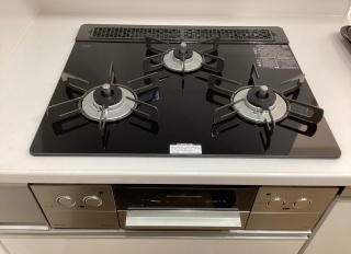 リンナイ　ビルトインコンロ　RHS31W42J1RSTW-13A-KJ 施工後