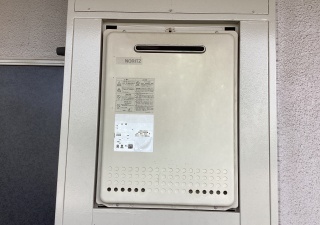 ノーリツ　ガス給湯器　BSET-N0-055-PS-13A-20A 施工前