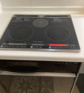 日立　IHクッキングヒーター　HT-N8STF-S-KJ 施工前