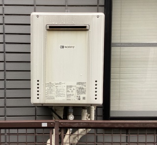 ノーリツ ガス給湯器 BSET-N0-056-13A-20A 施工前