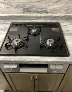 ハーマン ビルトインコンロ DG32T1VQ1SV-13A-KJ 施工後