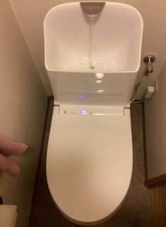 TOTO トイレ TSET-GG1-WHI-1 施工後