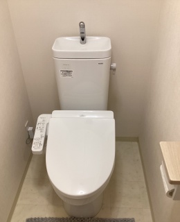 TOTO トイレ TSET-EXF1A-WHI-1 施工前