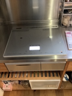 日立　IHクッキングヒーター　HT-N8STF-S 施工後