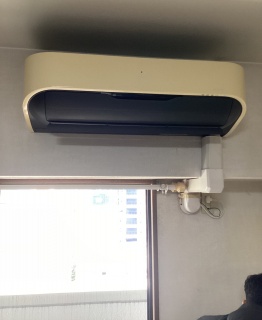 ダイキン　ルームエアコン　S405ATCP-W-KJ 施工前