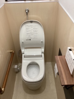 パナソニック　トイレ　TSET-AS1-WHI 施工後