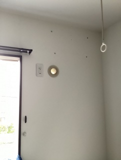 東芝　ルームエアコン　RAS-2214TM-W 施工前