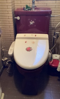 LIXIL　温水洗浄便座　CW-RG10-BN8-KJ 施工前