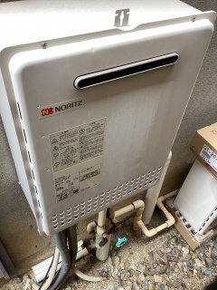 ノーリツ ガス給湯器 GT-2070SAW-BL-13A-20A 施工前