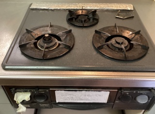 ハーマン　ビルトインコンロ　DG32V3VP1SV-13A-KJ 施工前