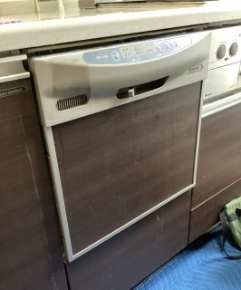 リンナイ　食器洗い乾燥機　RKW-405A-SV-KJ 施工前