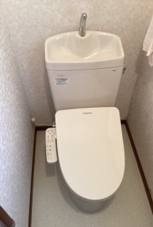 TOTO　トイレ　TSET-B5-IVO-1 施工後