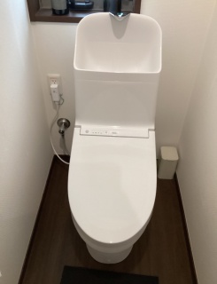 TOTO　トイレ　TSET-ZJR-WHI-1 施工後