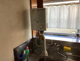 ノーリツ　瞬間湯沸器　GQ-541MW-13A-KJ 施工前