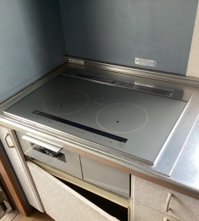 パナソニック　IHクッキングヒーター　KZ-B1T7S-KJ 施工後