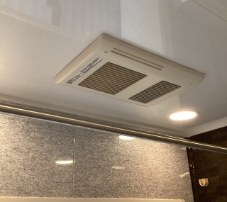 マックス　浴室換気乾燥暖房器　BS-161H-2-KJ 施工前