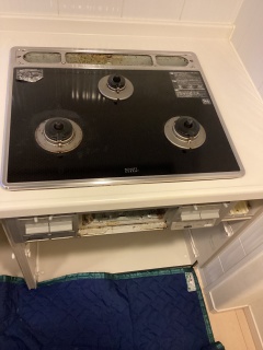 リンナイ　ビルトインコンロ　RHS31W42J2RSTW-13A 施工前