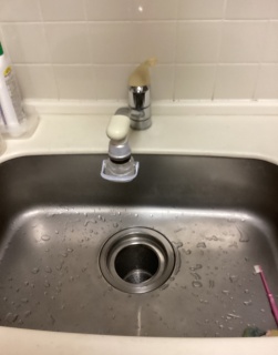 TOTO　キッチン水栓　TKS05301J-KJ 施工前