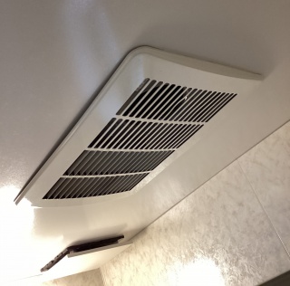 マックス　浴室換気乾燥暖房器　BS-261H-CX-2-KJ 施工前