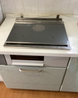 パナソニック　IHクッキングヒーター　KZ-L32AST-KJ 施工後