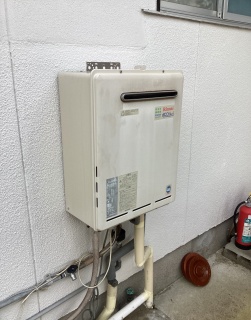 リンナイ　ガス給湯器　RUF-E200ESAW-LPG 施工前