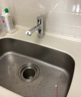 TOTO　キッチン水栓　TKS05301J-KJ 施工後