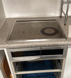 パナソニック　IHクッキングヒーター　KZ-A1V6S-KJ 施工前