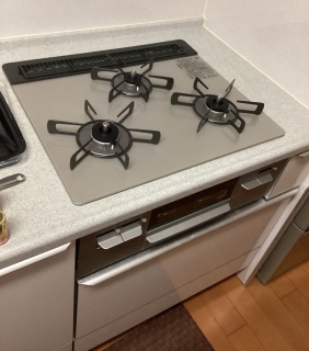 リンナイ　ビルトインコンロ　RS31W35T2DGAVW-13A-KJ 施工後