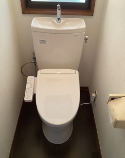 TOTO　温水洗浄便座　TCF6624-NW1 施工後