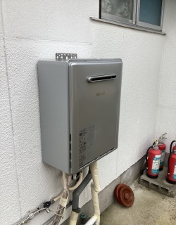 リンナイ　ガス給湯器　RUF-E200ESAW-LPG 施工後