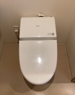 パナソニック　トイレ　TSET-AS1-WHI 施工前