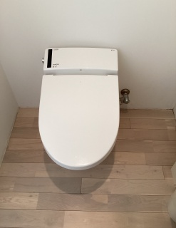 パナソニック　トイレ　XCH1601WSK 施工前