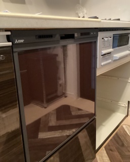 三菱　食器洗い乾燥機　EW-45R3B-KJ 施工後