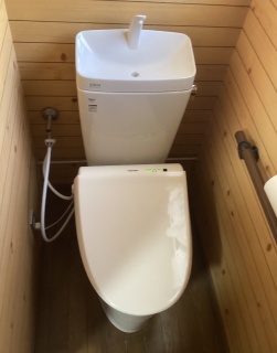 ＬＩＸＩＬ　トイレ　TSET-AZ10-IVO-1-R 施工後