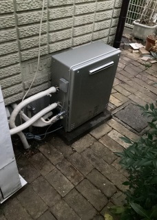 ノーリツ　ガス給湯器　GT-C2072SAR-1-BL-LPG-20A 施工後