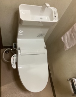 パナソニック　トイレ　TSET-AVS3-WHI-1-R 施工後