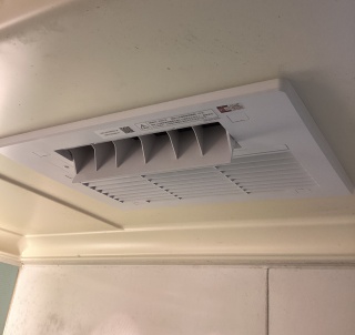 リンナイ　ガス温水式浴室乾燥機　RBH-C3302K1P 施工後