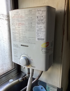 ノーリツ　瞬間湯沸器　GQ-541MW-13A-KJ 施工前