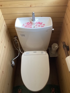 ＬＩＸＩＬ　トイレ　TSET-AZ10-IVO-1-R 施工前