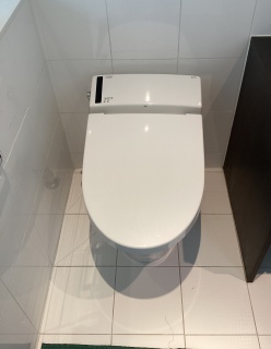 パナソニック　トイレ　XCH1601WSK 施工前