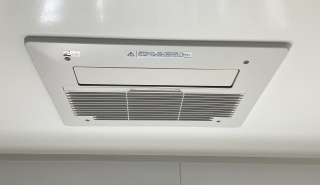ノーリツ　ガス温水式浴室乾燥機　BDV-3307AUKNSC-J3-BL 施工後