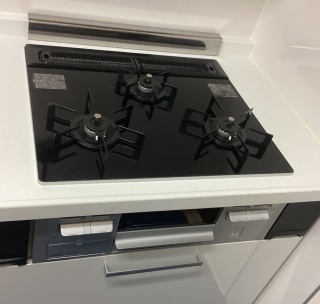 ハーマン　ビルトインコンロ　DG32V3VP1SV-13A 施工後