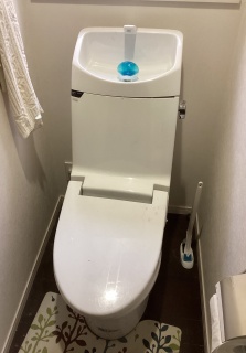 パナソニック　トイレ　TSET-AVS3-WHI-1 施工前