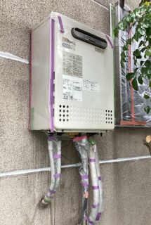 ノーリツ　ガス給湯器　BSET-N4-057-13A-20A 施工前