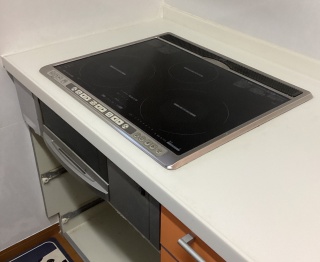 日立　IHクッキングヒーター　HT-N8STF-S 施工前