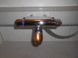 LIXIL　浴室水栓　BF-2147TKSM-KJ