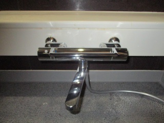 TOTO　浴室水栓　TBV03415J