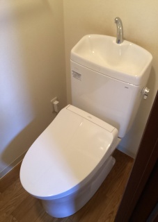 TOTO　トイレ　TSET-QR8-WHI-1