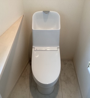 TOTO　トイレ　TSET-ZJR-WHI-1